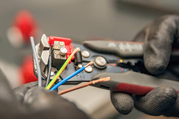 Best Emergency Electrician Near Me  in Moses Lake North, WA