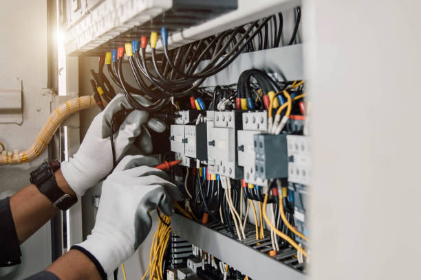 Best 24-Hour Electrician  in Moses Lake North, WA